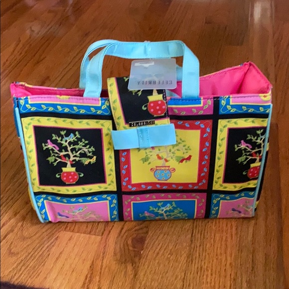 Cosmetic Bag - Picture 1 of 4